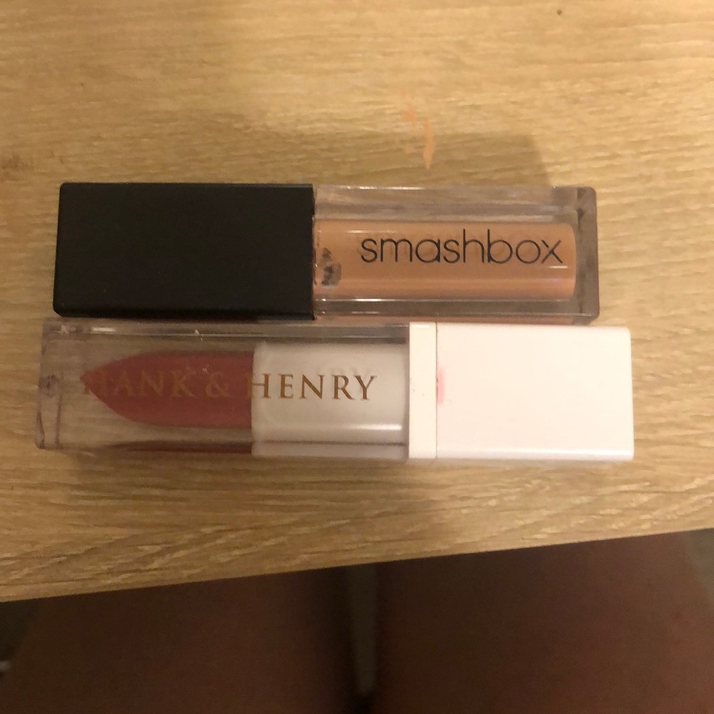 Liquid lipstick